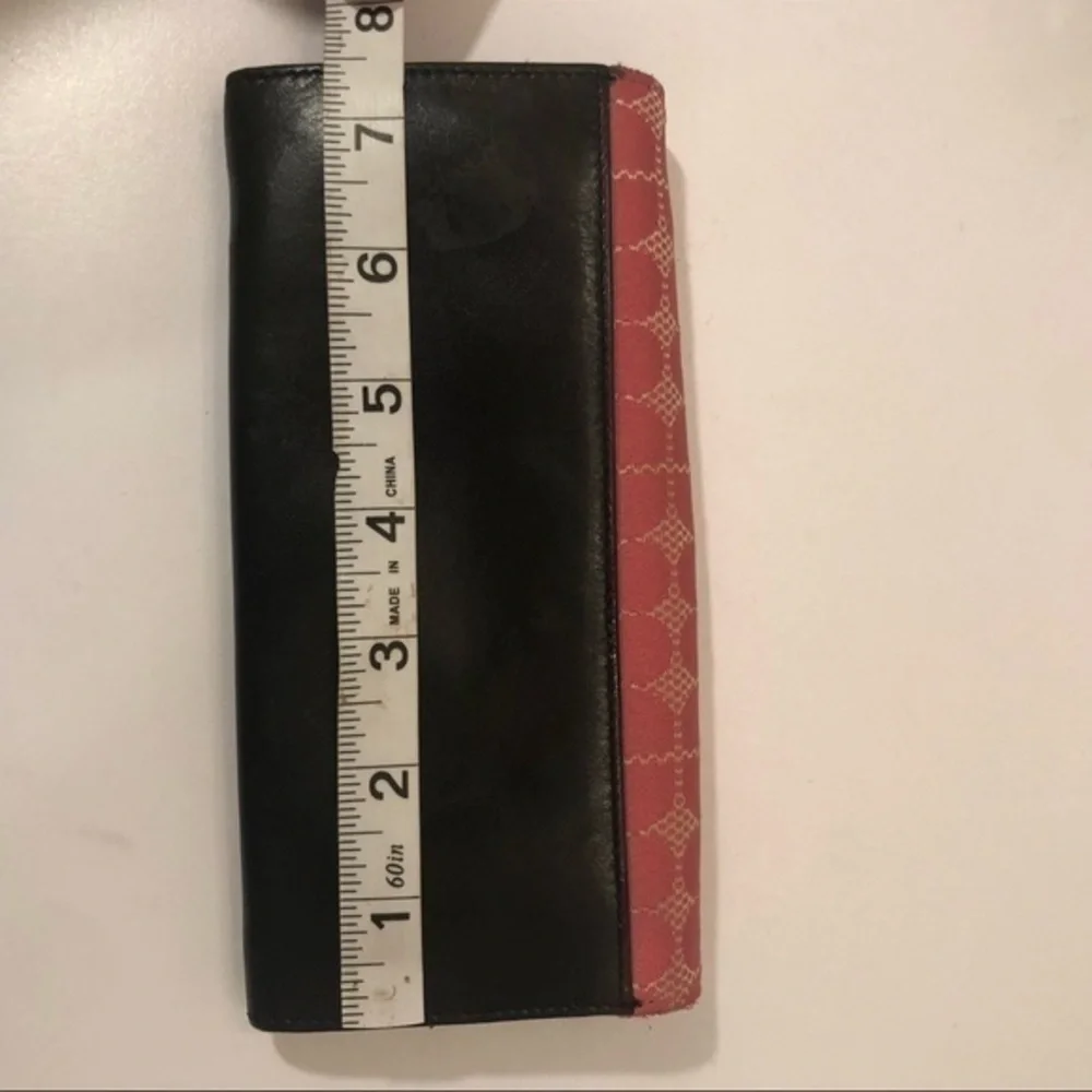 Kate spade vintage pink black wallet